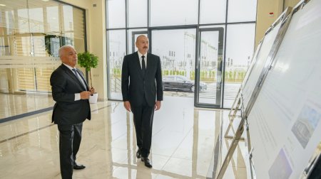 İlham Əliyev &ldquo;Yeni Səngəçal&rdquo; yarımstansiyasının açılışında &ndash; FOTO