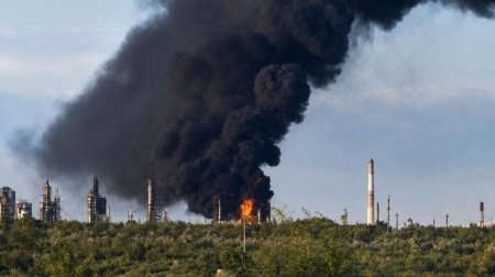 Sızrandakı neft emalı zavoduna ZƏRBƏ ENDİRİLDİ