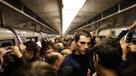 Metroda yeni mərhələ: Bakı sakinlərini çətin bir il gözləyir