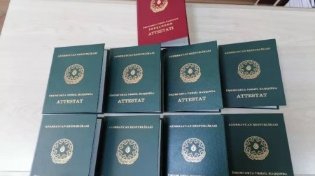 Bu ilin məzunlarının NƏZƏRİNƏ &ndash; Attestat və diplomlarla bağlı YENİLİK