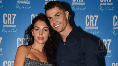 RONALDO Corcina ilə tanışlığından danışdı