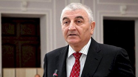 Məzahir Pənahov Qazaxıstanda parlament seçkilərini izləyəcək