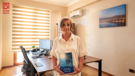 Tanınmış jurnalistin kitabı ÇIXDI &ndash; FOTO