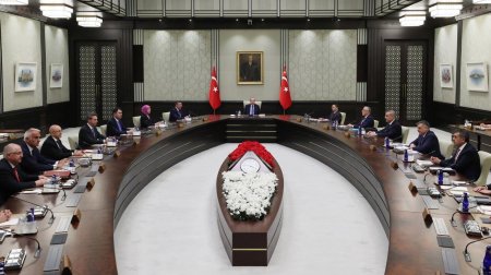 Türkiyədə Nazirlər Kabinetinin iclası başlayıb