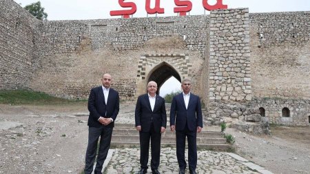 Şuşada üç ölkənin müdafiə nazirləri bir araya gəldi - FOTO