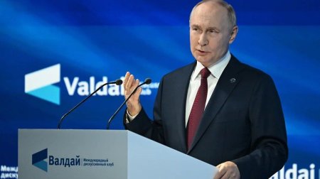Putin: &ldquo;Heç kimə hücum etmək niyyətimiz yoxdur&rdquo; - VİDEO