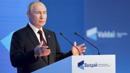 Putin: &ldquo;Ərazilərin itirilməsi qaçılmazdır, niyə belə yapışırlar?&rdquo; - VİDEO