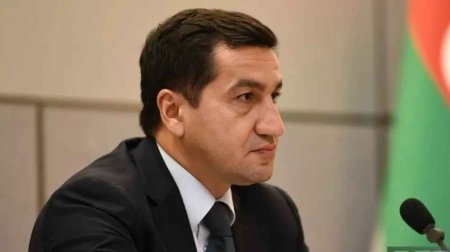 Hikmət Hacıyev: &ldquo;Ermənistan Konstitusiyasının dəyişdirilməsi sülh sazişinə doğru son addımdır&rdquo;