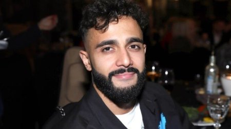 "Sevgi tapmaq pul qazanmaqdan çətindir"