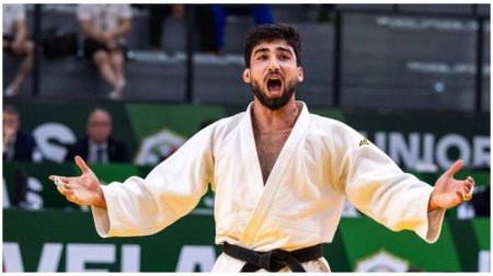 Vüsal Qələndərzadə Bakıda keçirilən dünya çempionatında ilk qələbəsini qazandı