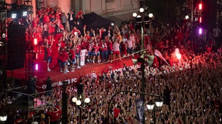 Azarkeşlər son anda qadağa ilə üzləşdi