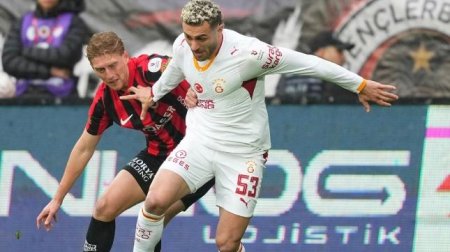 &ldquo;Qalatasaray&rdquo; son dəqiqə qolu ilə qələbə QAZANDI