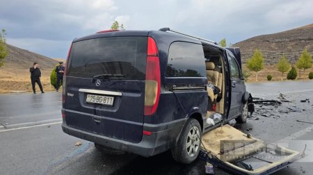 Naxçıvanda iki avtomobil toqquşdu: 6 yaralı var - FOTO