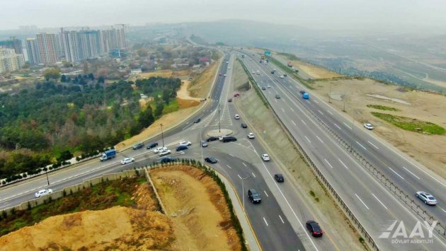 Bakıda daha bir küçədən Dairəvi yola çıxış genişləndirildi - FOTO