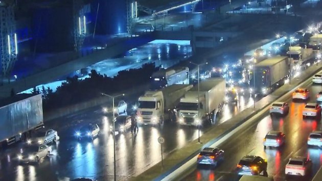 DİQQƏT: Paytaxtda qara görə bu yol bağlandı - FOTO