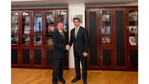 Hikmət Hacıyev Türkmənistan səfiri ilə GÖRÜŞDÜ: Nələr müzakirə edildi?