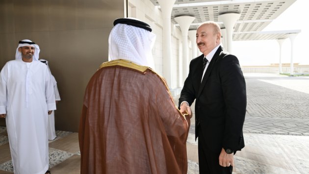 İlham Əliyevin Birləşmiş Ərəb Əmirliklərinə səfəri başa çatdı &ndash; FOTO