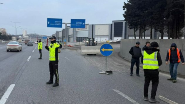 Sürücülərin nəzərinə: Bu yol bağlıdır - FOTO