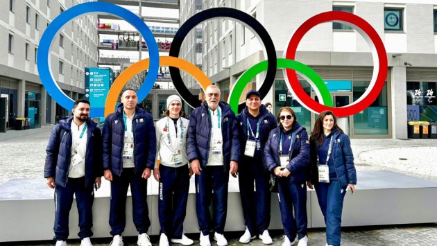 MOK rəsmiləri Milanda Atletlər kəndində - FOTO