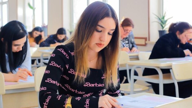Abituriyentlərin NƏZƏRİNƏ &ndash; Qəbul imtahanlarının vaxtı açıqlandı &ndash; TARİXLƏR