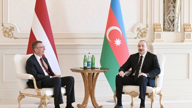 Prezidentdən latviyalı həmkarı ilə bağlı PAYLAŞIM - FOTO