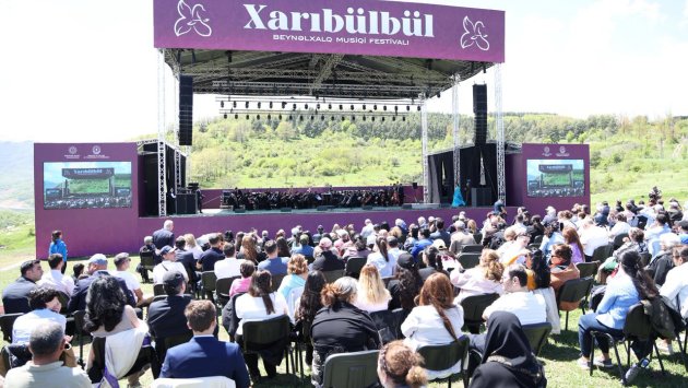Şuşada &ldquo;Xarıbülbül&rdquo; Beynəlxalq Musiqi Festivalı başladı&ndash; FOTO - VİDEO