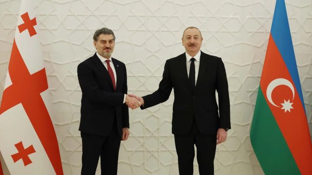 İlham Əliyevdən Mixeil Kavelaşviliyə TƏBRİK