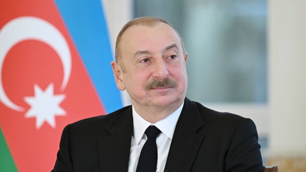 İlham Əliyev: "Kiçik ada dövlətlərini müdafiə etmək mənəvi borcumuzdur"