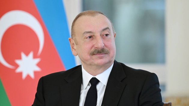 İlham Əliyev Çexiya Prezidentini təbrik etdi