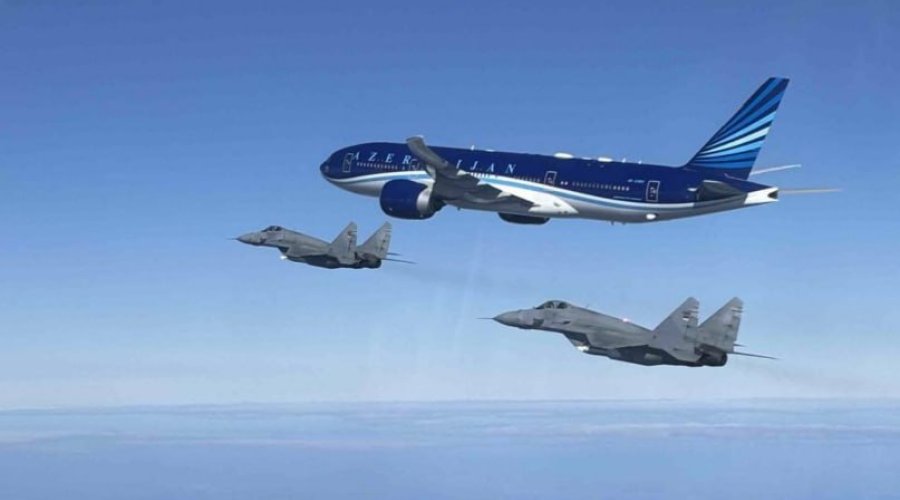 Serbiya qırıcıları Prezidentin təyyarəsini belə müşayiət etdilər &ndash; FOTO/VİDEO