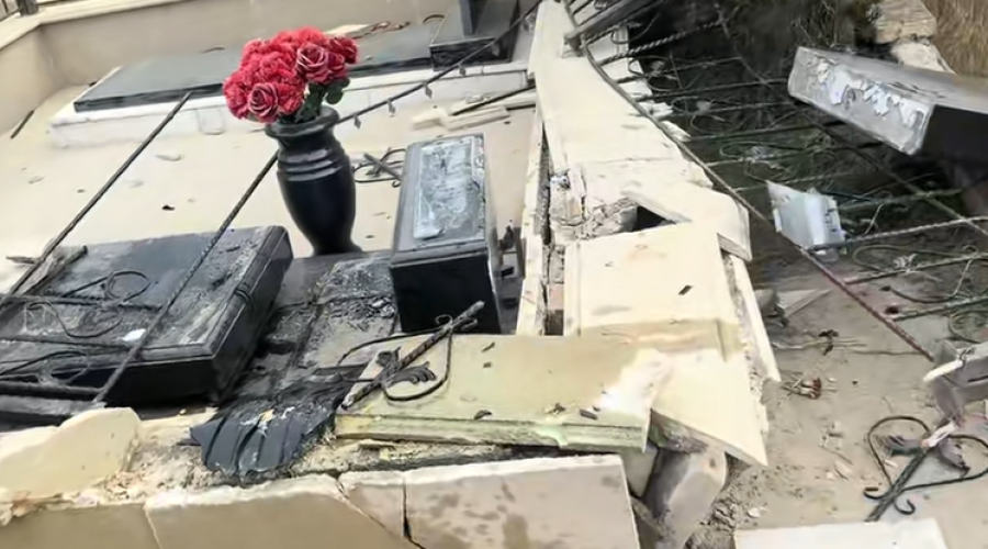 Bakıda 80 yaşlı qadın maşınla qəbirləri dağıtdı &mdash; VİDEO