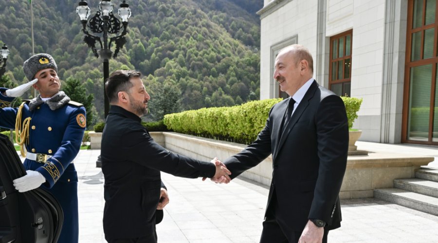 Zelenski Azərbaycana GƏLDİ &ndash; FOTO/VİDEO