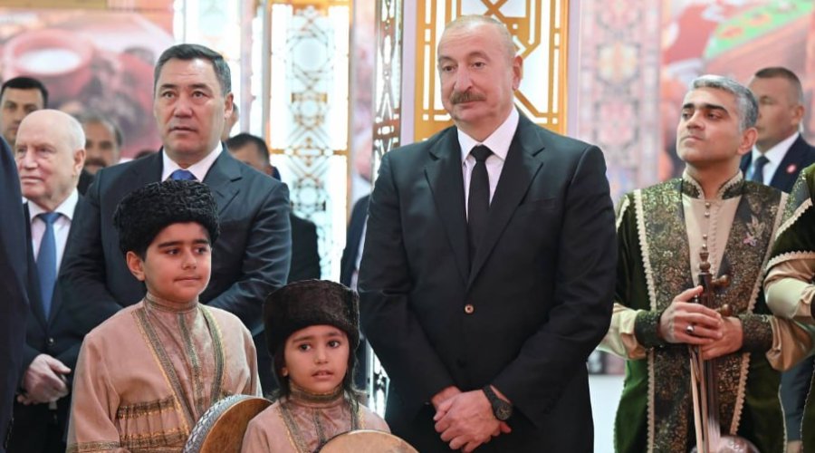 İlham Əliyevin Türkmənistanda uşaqlarla səmimi görüşü &ndash; VİDEO